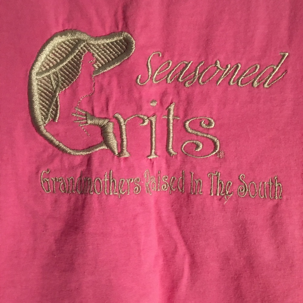 “GRITS” Tee Shirt Pink